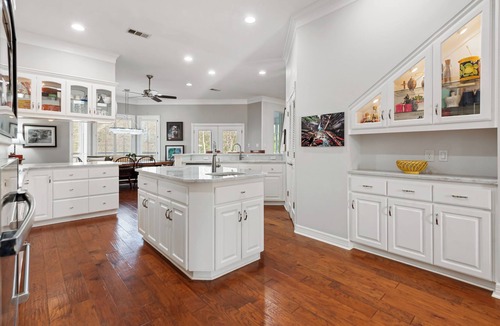 Nantucket House | Spacious 5-bedroom house with pool, fenced yard for pets, in College Station