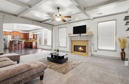Lawrenceville House | Spacious 5 Bedroom House. Perfect for Groups & Getaways in quaint Lawrenceville