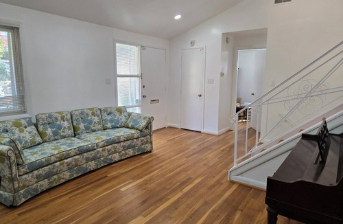 Wheaton-Glenmont House | Spacious 5-bedroom house in welcoming Silver Spring