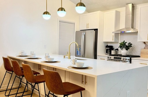 Norcross House | Spacious 5-bedroom, fully remodeled gem nestled in charming Norcross