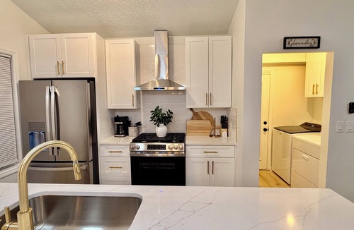 Norcross House | Spacious 5-bedroom, fully remodeled gem nestled in charming Norcross