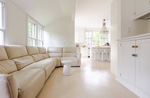 Montclair House | Spacious 5-bedroom house with pool and two office rooms in charming Montclair