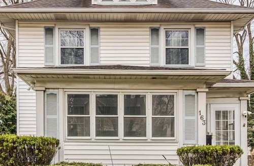 Rochester House | Spacious 5-bedroom house in gorgeous Rochester with AC