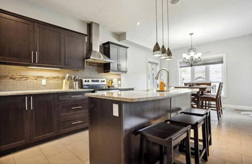 London House | Spacious 5 Bedroom Home in Londonnn