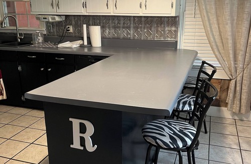 Centre House | spacious 5 bedroom home