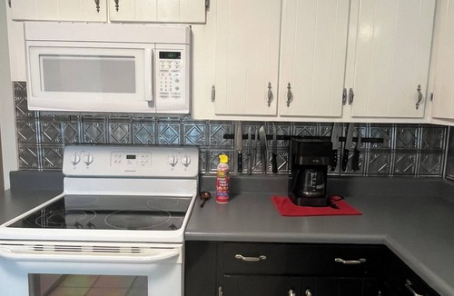 Centre House | spacious 5 bedroom home