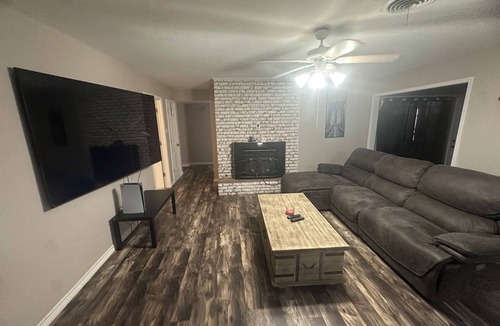 Abilene House | Spacious 5-bedroom house near ACU