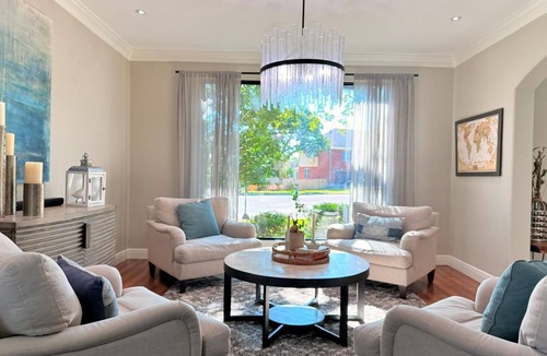 West Oak Hill House | Spacious 5-bedroom house in fantastic Austin