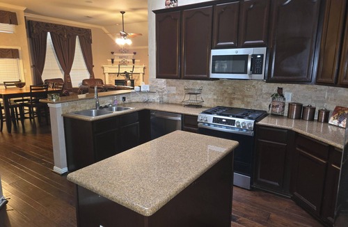 DeSoto House | Spacious 5-bedroom house in fantastic DeSoto with AC