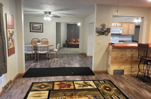 Boyd County House | Spacious 5-bedroom house with WiFi, AC in charming Lynch