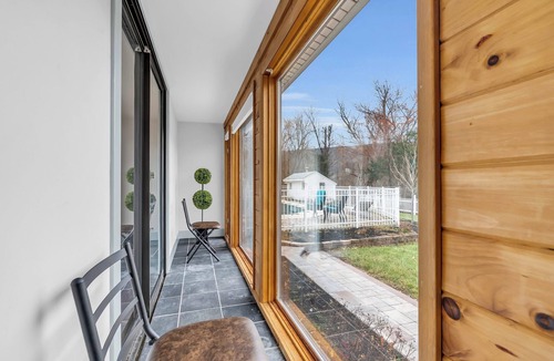 Monroe House | Spacious 5-bedroom house in charming Monroe with AC