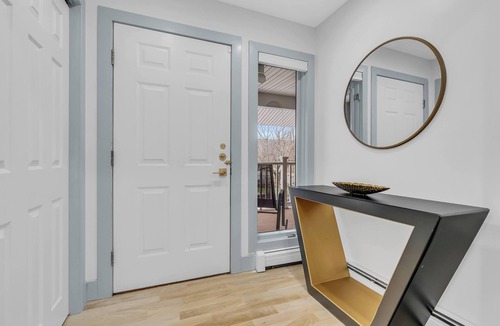 Monroe House | Spacious 5-bedroom house in charming Monroe with AC