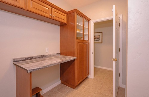 Starke House | Spacious 5-Bedroom Retreat with Private Pool!