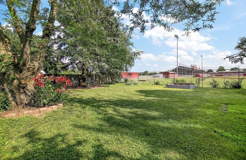Bourbonnais House | Spacious 5-bedroom Retreat in Bourbonnais - Steps from Campus