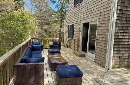 West Tisbury House | Spacious 5-bedroom secluded house in West Tisbury - Lambert Cove's Beach Pass