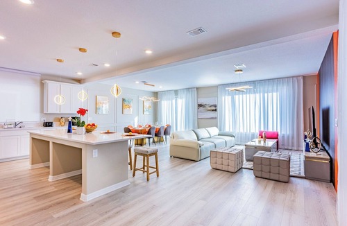 Enterprise Villa | Spacious 5-bedroom villa in vibrant Las Vegas with AC, WiFi