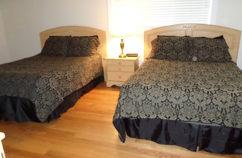 Bothell Villa | Spacious 5-bedroom villa in charming Bothell Sleeps 16+