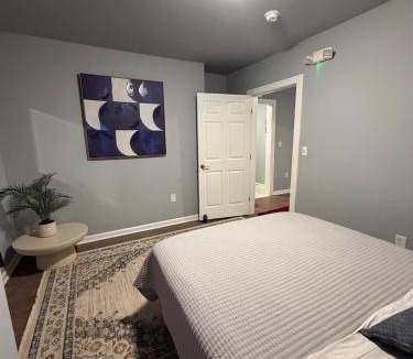 Westminster House | Spacious 5 BR Stay in Westminster Perfect for Groups & Longer Stays