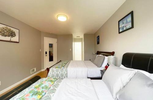 Excelsior House | Spacious 5B 2 5ba House 4 Free Driveway parking