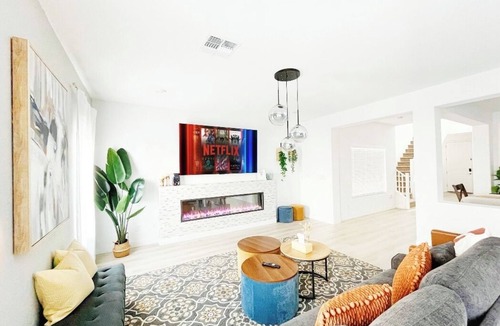 Enterprise House | Spacious 5B3B NEW home! 15 mins to Strip@ EV charger