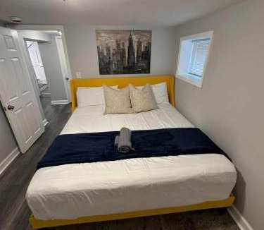 Berwyn House | Spacious 5BR 2BA Berwyn Home