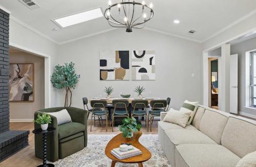 Duncanville House | Spacious 5BR 3BA Retreat with Pool & Hot Tub