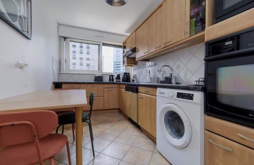 Gambetta Apartment | Spacious 5BR Apartment in La Defense