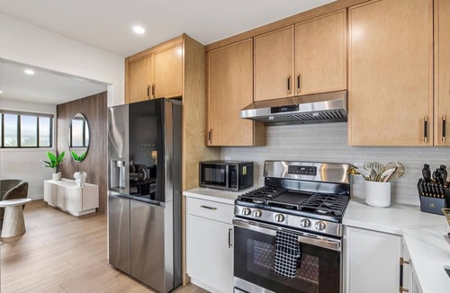 Serramonte House | Spacious 5BR Getaway –Clean, Comfortable, Relaxing