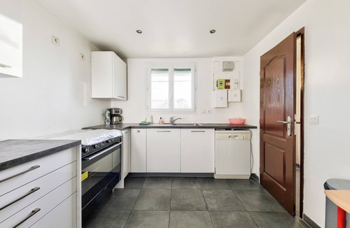 La Croix-Rouge House | Spacious 5BR house with 2 terraces - Marseille