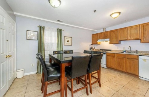 Ironbound District Apartment | ♥ Spacious 5BR Newark Retreat Near NYC, EWR & Free Parking