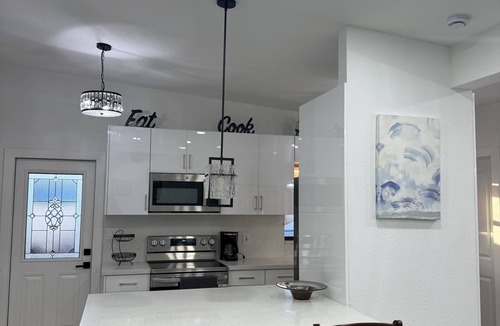 Edgewater House | Spacious 5BR Pool Home/Sleeps 10+/Near Charlotte Harbor & Punta Gorda