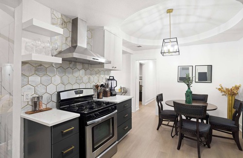 Far North Dallas House | Spacious 5BR Pool, Backyard Upscale Dallas Home
