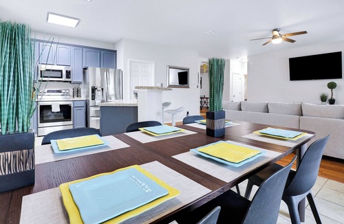San Antonio House | Spacious 5BR Retreat with Pool & Outdoor Games