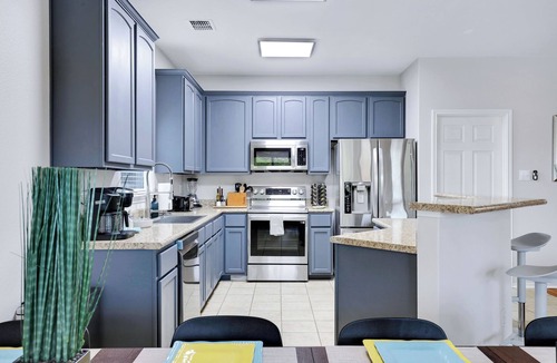 San Antonio House | Spacious 5BR Retreat with Pool & Outdoor Games