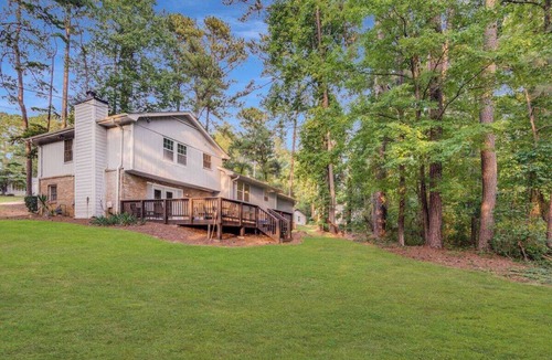 Lithonia House | Spacious 5BR Retreat Sleeps 12,Large Deck