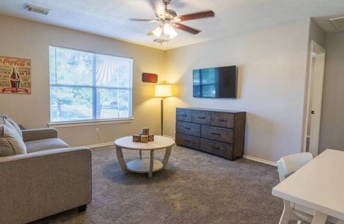 Cypress House | Spacious 5BRs-Family, LrgBackyard & BBQ