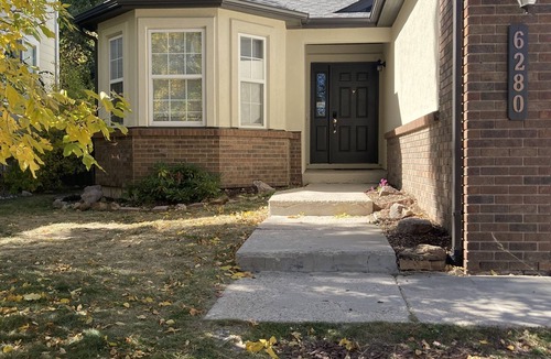 Northeast Colorado Springs House | Spacious 6 Bdr Family Home near Park & Recreation Center