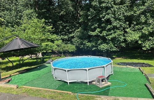 Wheaton-Glenmont House | Spacious 6-bedroom house in charming Silver Spring with WiFi, AC