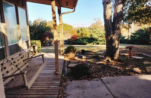 Lawton Villa | Spacious 6-bedroom Golf Villa with AC right by Lawton county club golf course