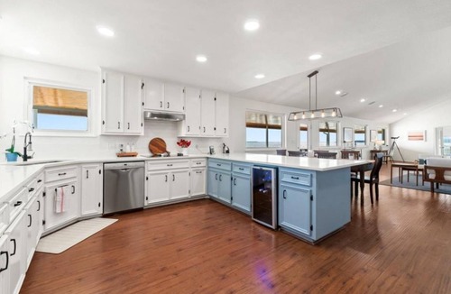 Coldspring Cabin | Spacious 6-bedroom lodge in tranquil Coldspring with welcoming Kitchen!
