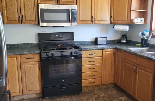 Laramie House | Spacious 6-bedroom Tree Area Getaway