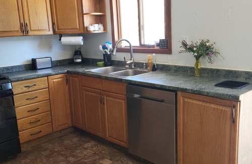 Laramie House | Spacious 6-bedroom Tree Area Getaway