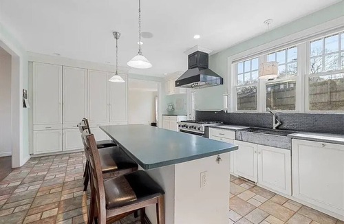Marblehead House | Spacious 6 BR·7 Beds·3.5 BA house in charming Marblehead & Near Salem & Beaches