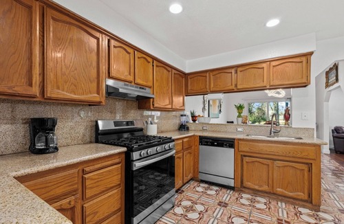 Arden-Arcade House | Spacious 6 BR Patio + Deck Sleeps 13