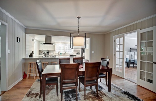 East Point House | Spacious 6BR ATL Home Near Airport Private Pool HotTub Longterm 14 max