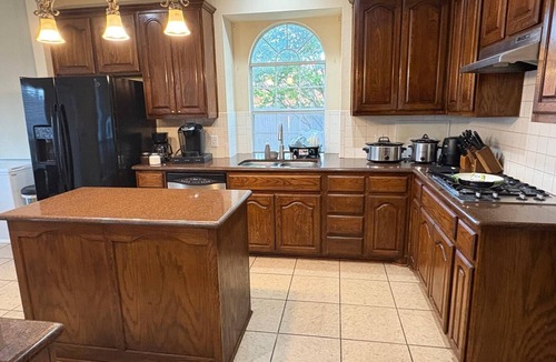 Little Elm House | Spacious 6BR Home Sleeps 12 with Game Room near PGA Frisco and Universal Kids