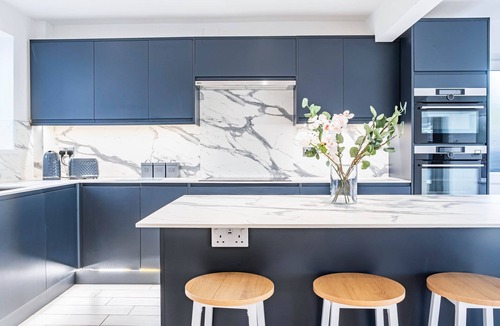 Ilkeston House | Spacious 6BR House – Ideal For Large Groups