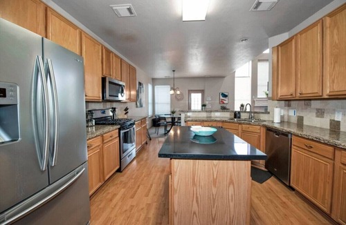 Barker House | Spacious 7BR Houston Home w/Pool, Game Room & BBQ