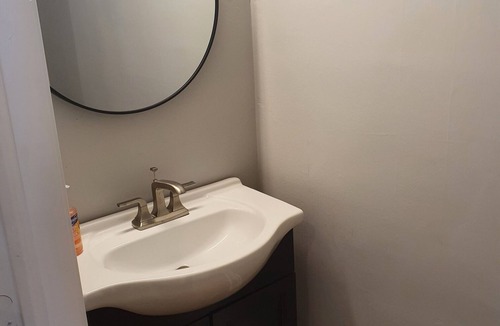 North Buffalo House | Spacious 8 bedrooms House