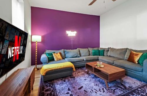 Soulard Apartment | Spacious 8BR-4BA Group HQ Patio&Games Soulard